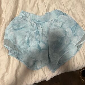 Lululemon shorts size 4 worn once